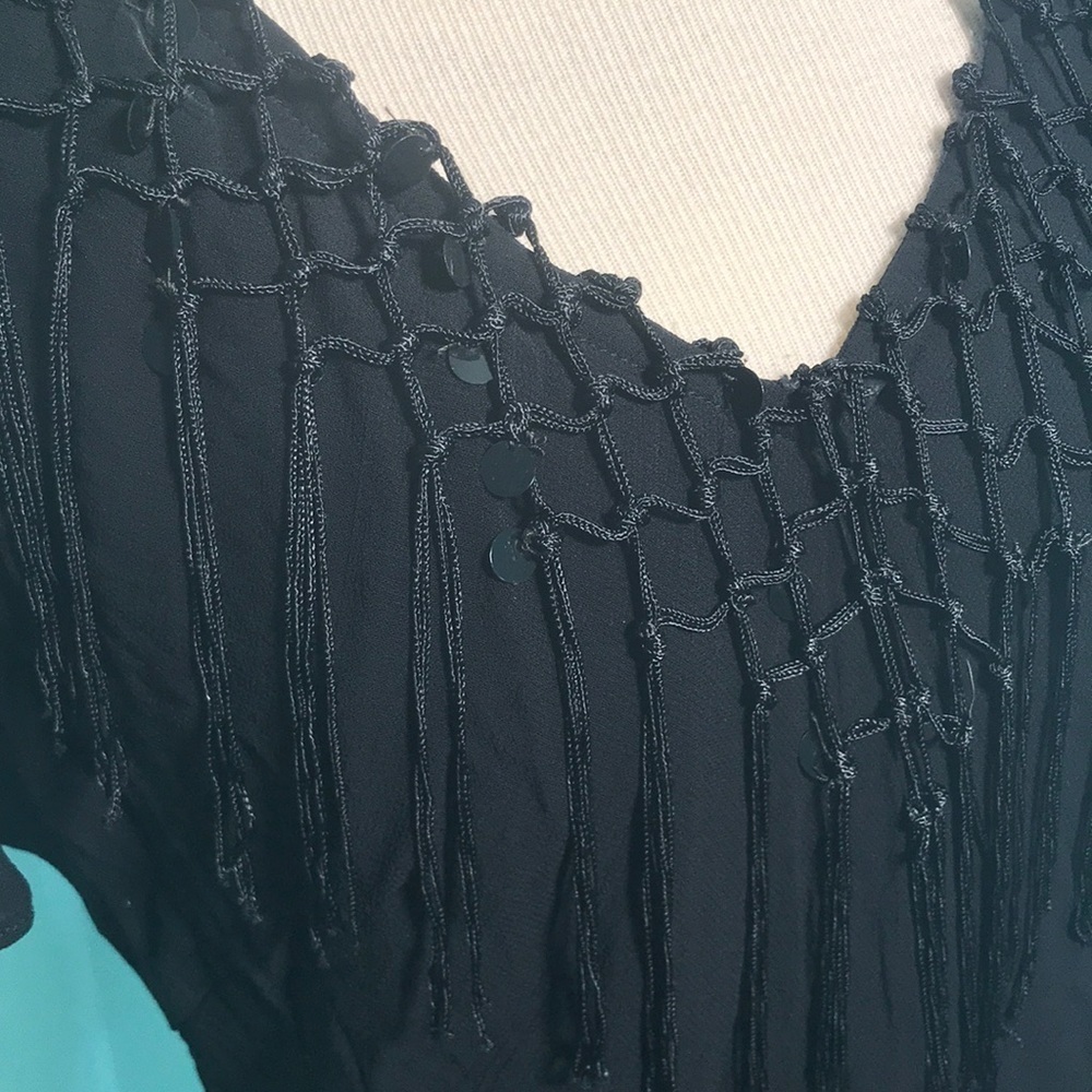 Lola P black v neck tassel shirt sleeve blouse size XL - Picture 2 of 5
